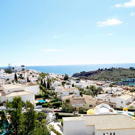 Penthouse With Sea Views Apartmán