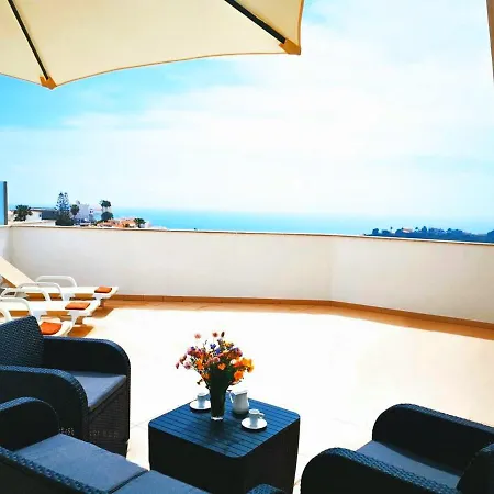 Apartmán Penthouse With Sea Views *